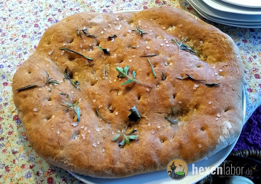 Rustikales Dinkel-Roggen Focaccia - Hexenlabor