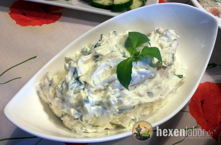 Fetacreme mit Zitronenbasilikum - Hexenlabor