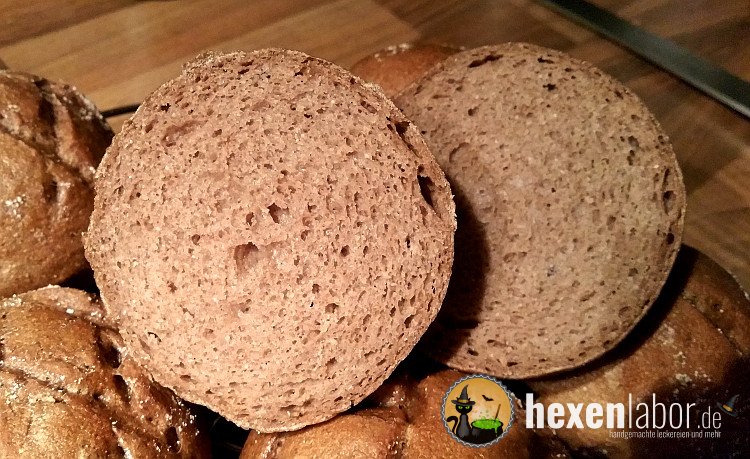 Dunkle Rustico Brötchen (glutenfrei, vegan) - Hexenlabor